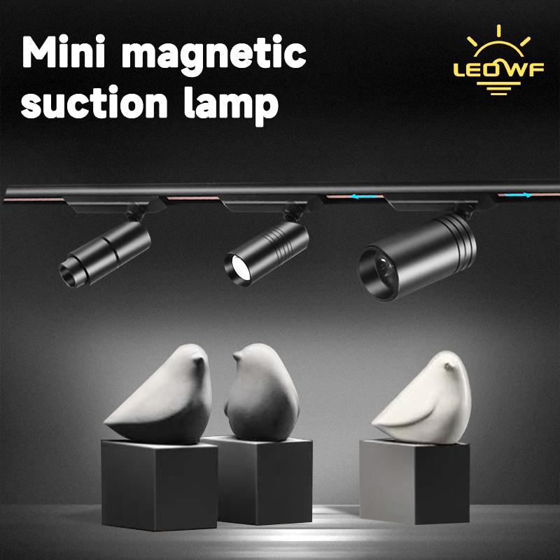 Front view of a magnetic mini spotlight.