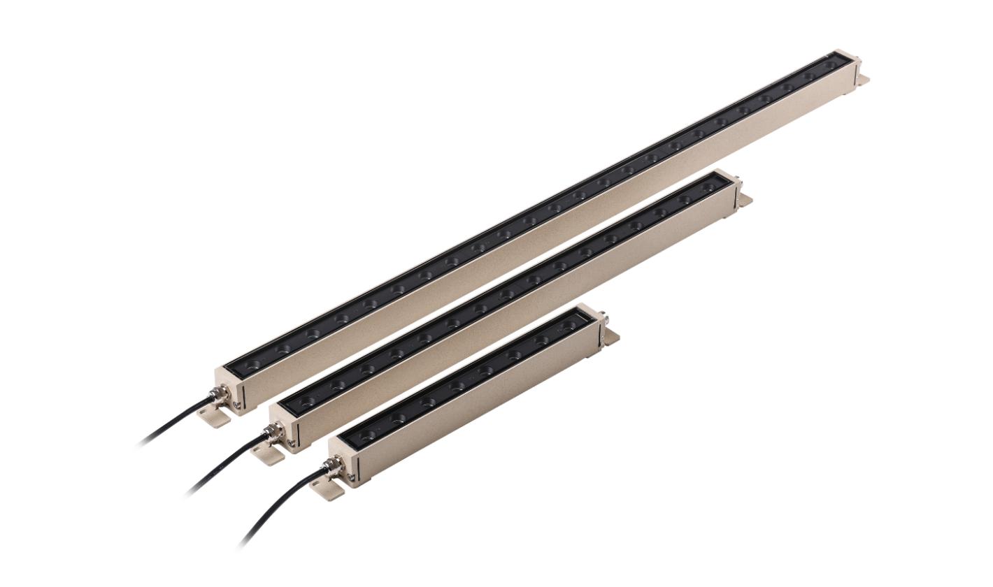 Front view of an adjustable wall washer.