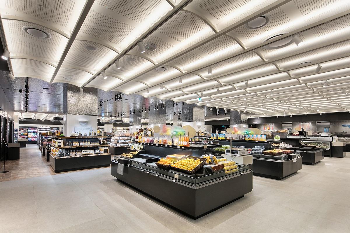 Supermarket lighting system for aisles, shelves, fresh-food areas and product displays in modern retail environments