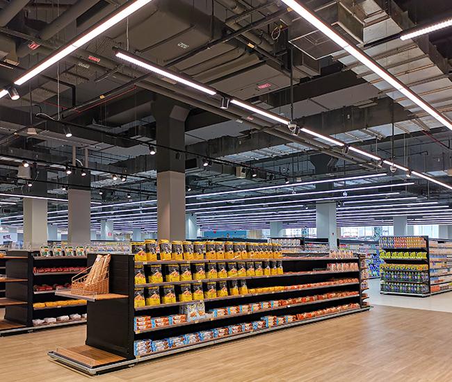 Supermarket lighting system for aisles, shelves, fresh-food areas and product displays in modern retail environments