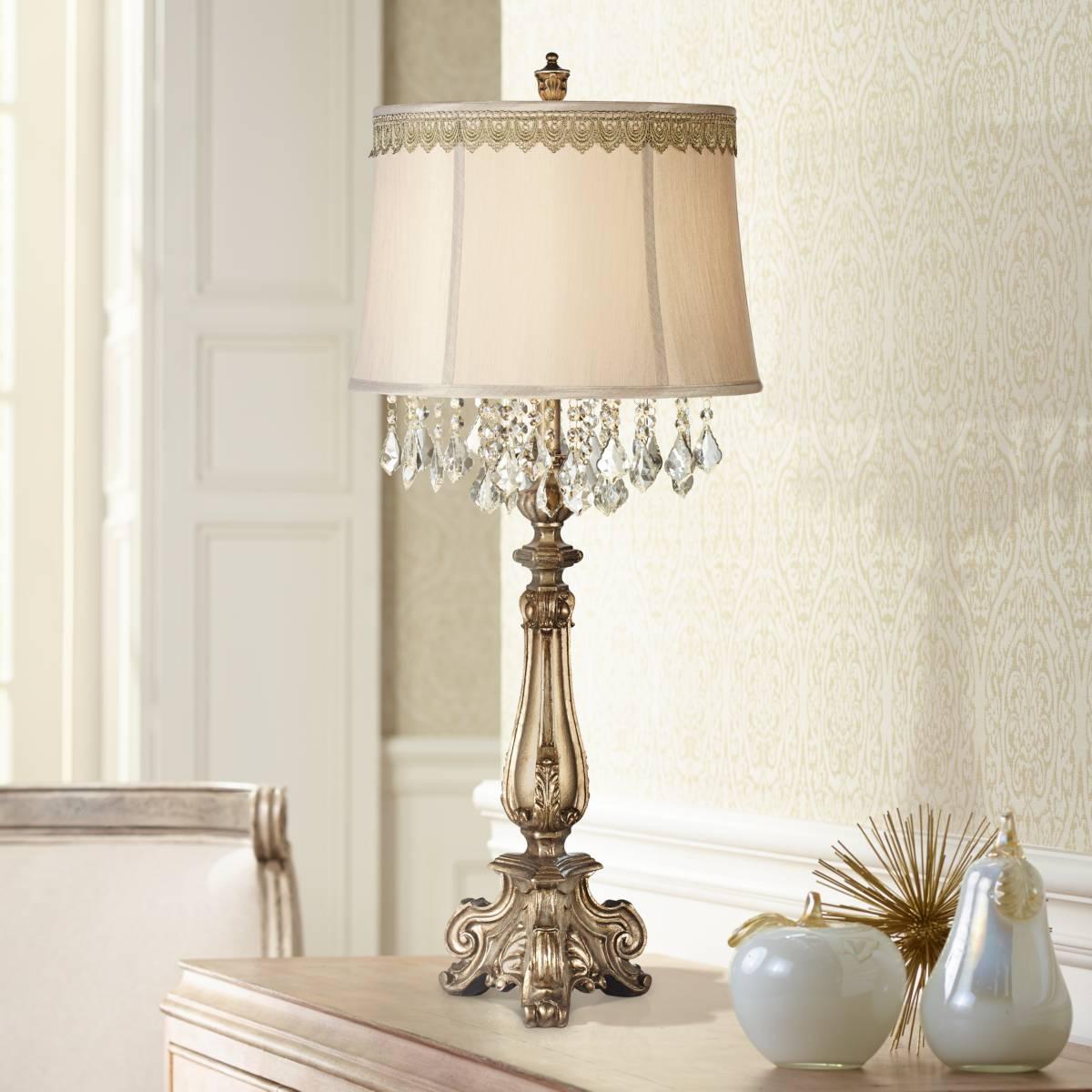 Classic table lamp placed in a luxury hotel lounge creating warm ambient lighting and timeless sophistication.