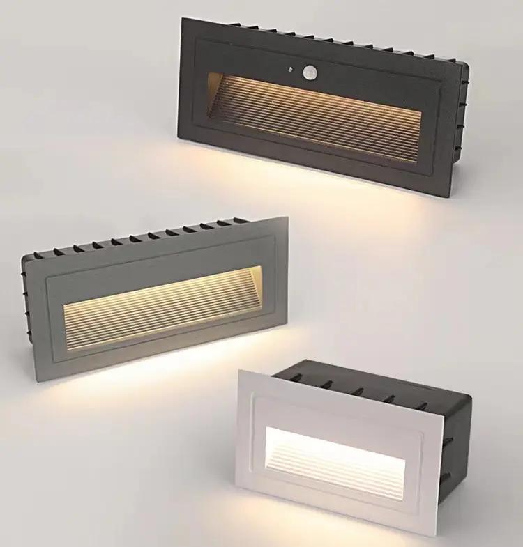 Recessed step light family with size, finish and beam variations.